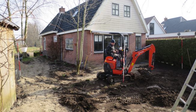 minikraan friesland grondwerk tuin