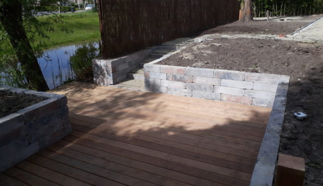 Trap in tuin, drachten